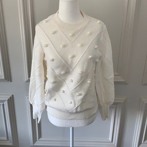 Off white cream long sleeved sweater Size Small